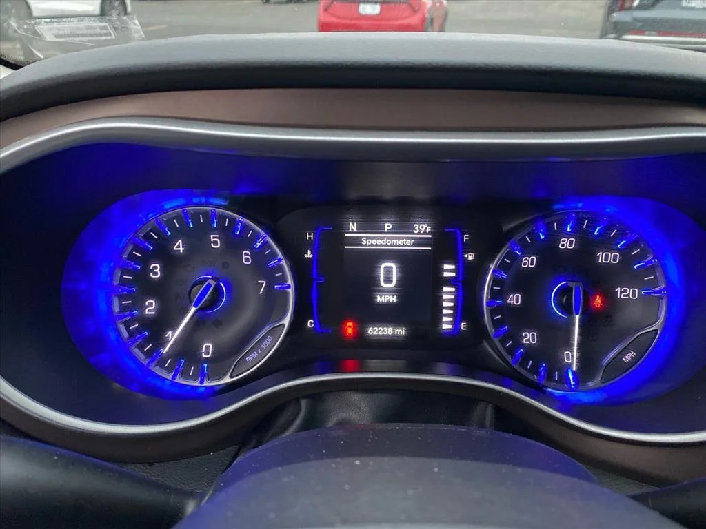 Used 2023 Velvet Red Pearlcoat Chrysler LX image 19