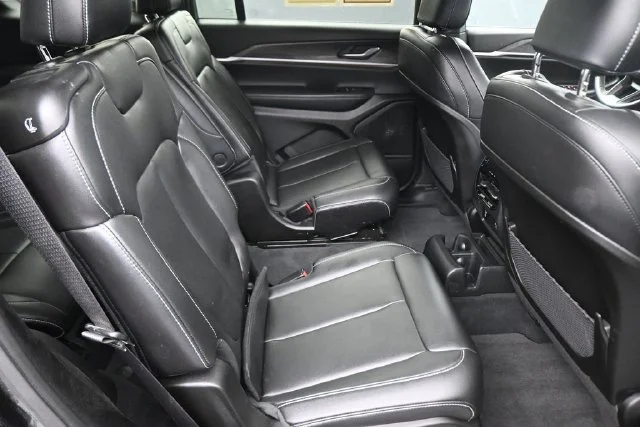 Used 2025 Black Jeep Limited image 23