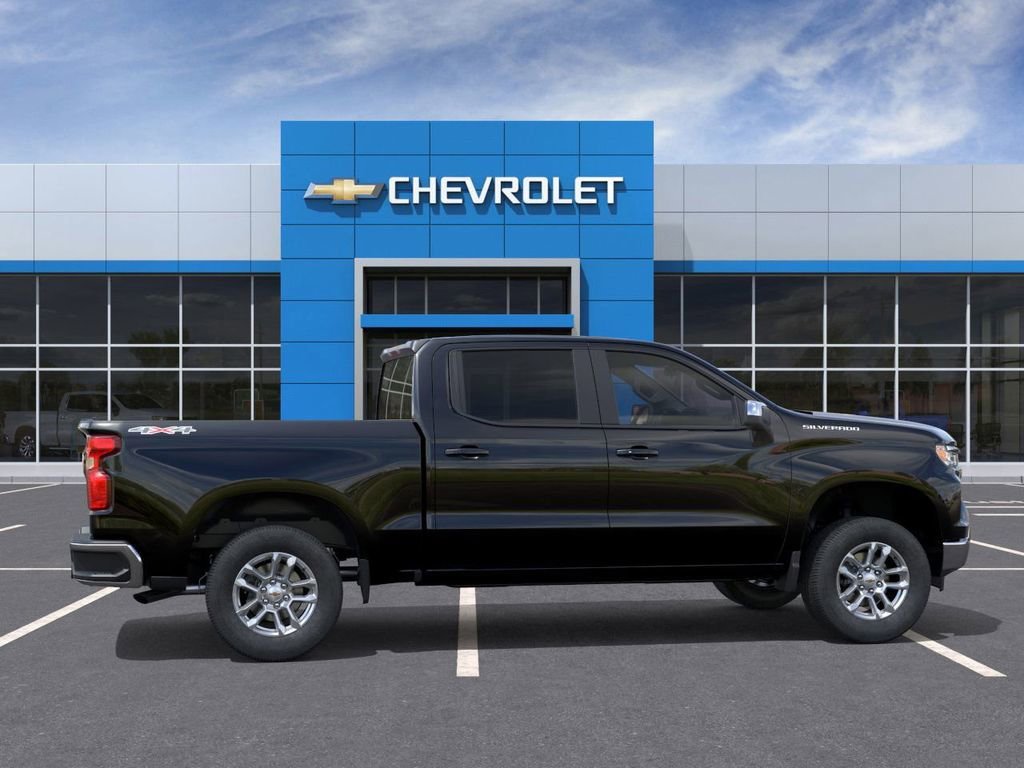 New 2026 Chevrolet Silverado 1500 LT 4D Crew Cab