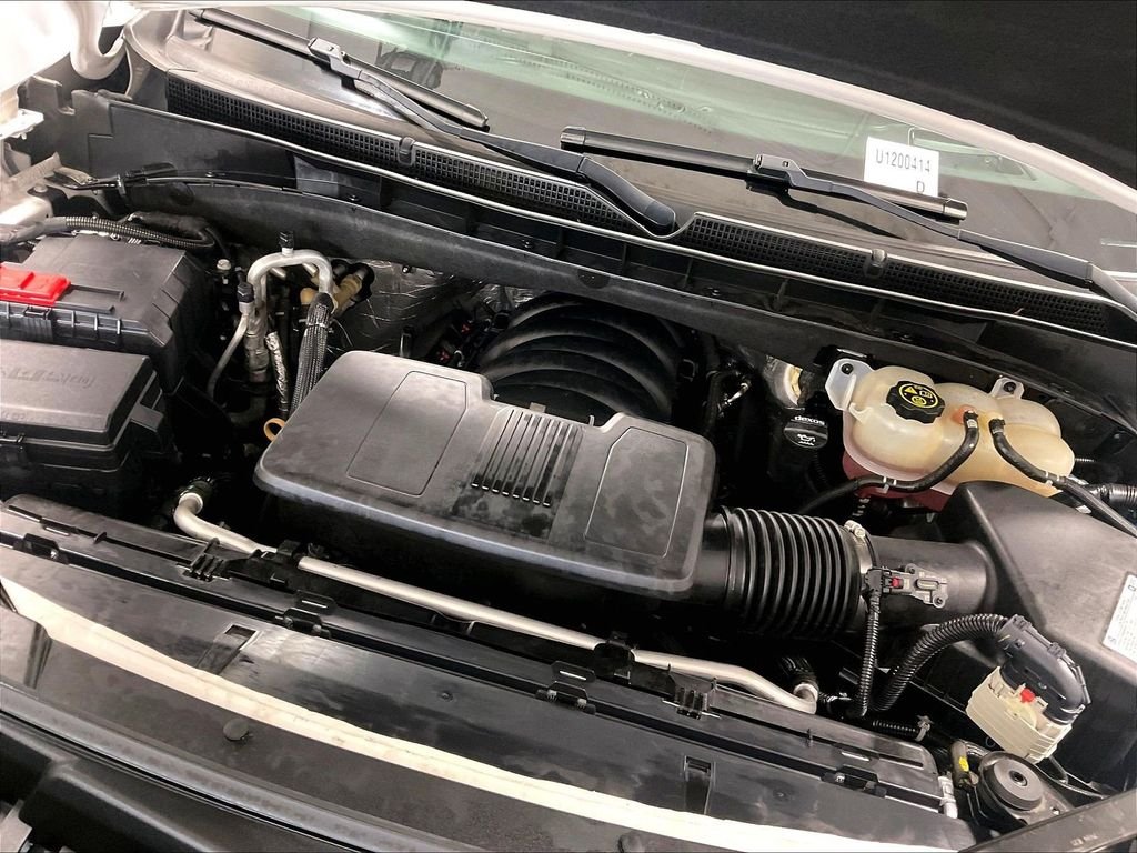 Used 2021 White Cadillac Sport Platinum image 36