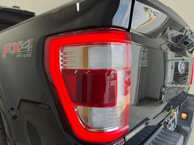 Used 2023 Black Metallic Ford Lariat image 34