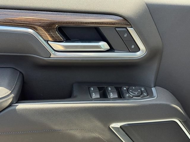 New 2026 Sterling Gray Metallic Chevrolet LT image 11