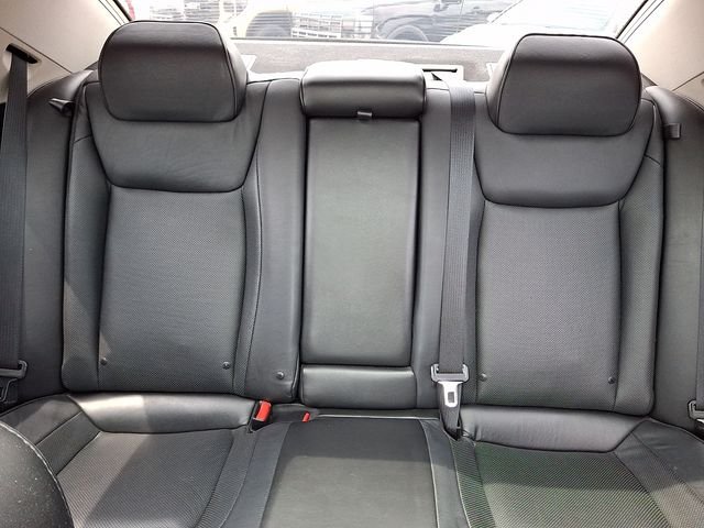 Used 2017 Blue Chrysler C image 19