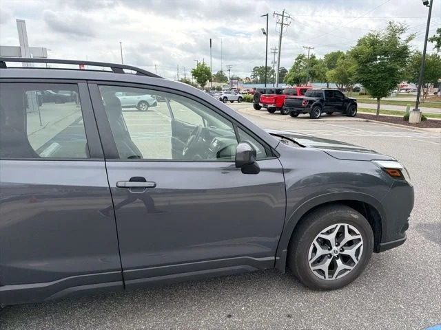 Used 2024 Gray Subaru Premium image 3