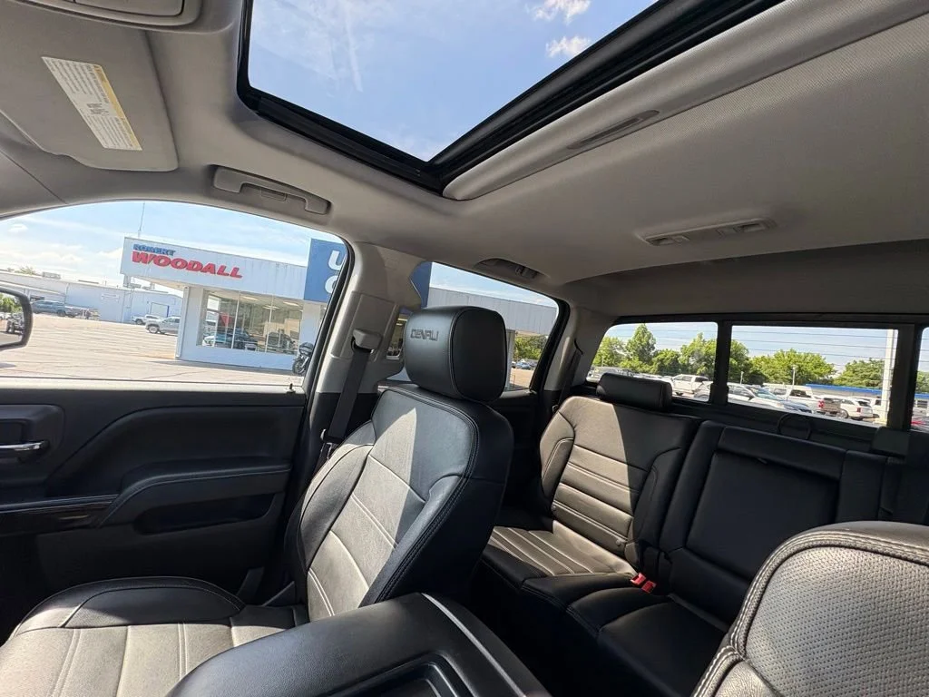 Used 2015 IRIDIUM METALLIC GMC Denali image 15