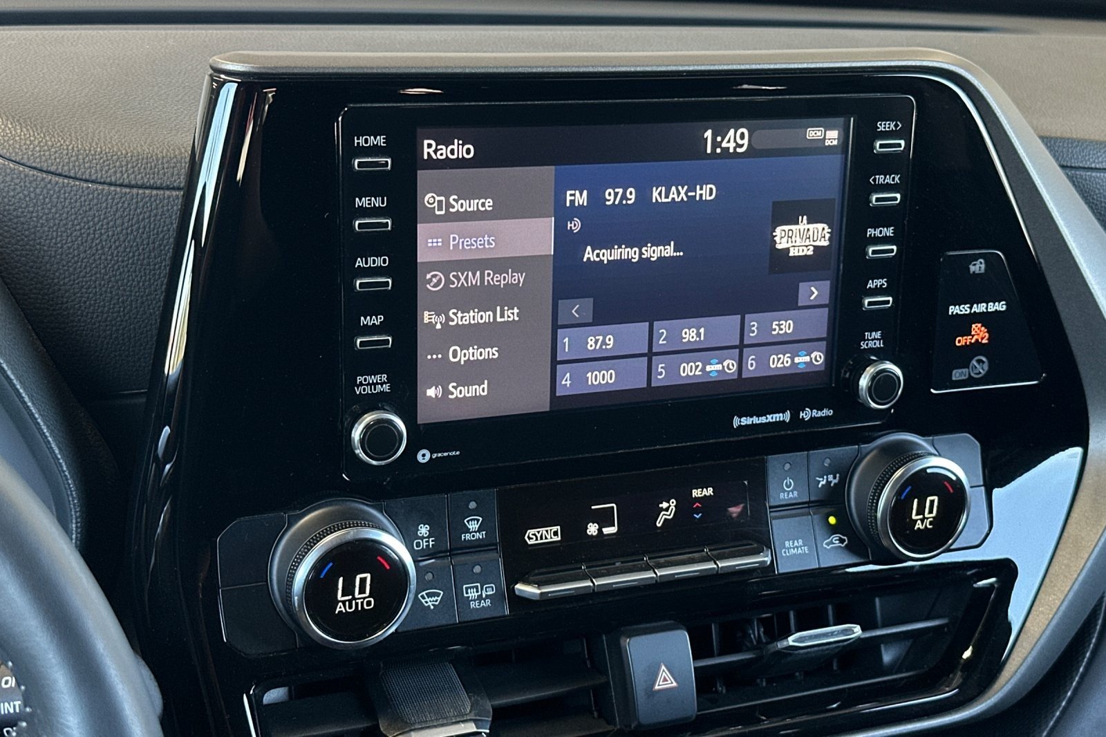 Used 2022 Blueprint Toyota LE image 18