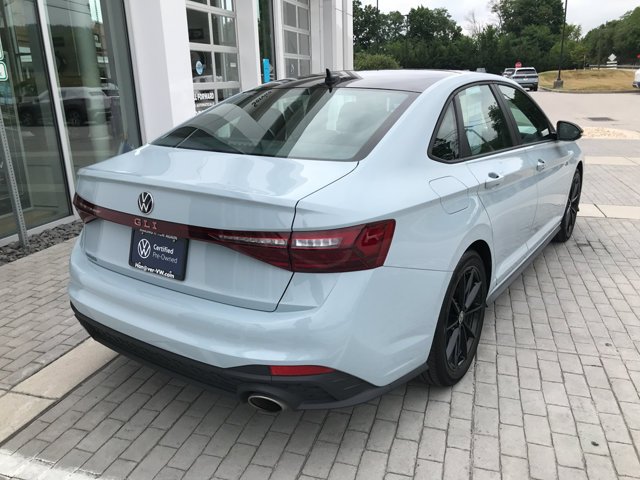 Certified Used 2025 Monument Gray w/Deep Black Roof Volkswagen Autobahn image 8