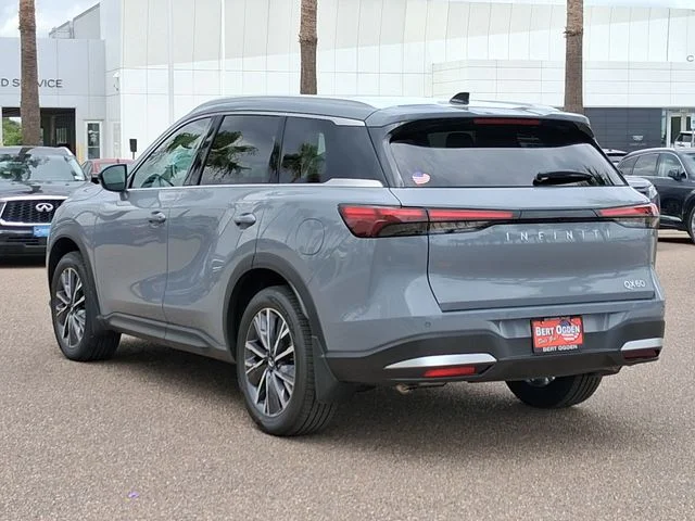New 2027 HARBOR GRAY INFINITI Luxe FWD image 4