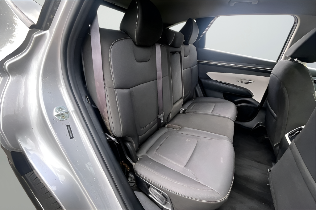 Used 2022 Silver Hyundai SEL image 21