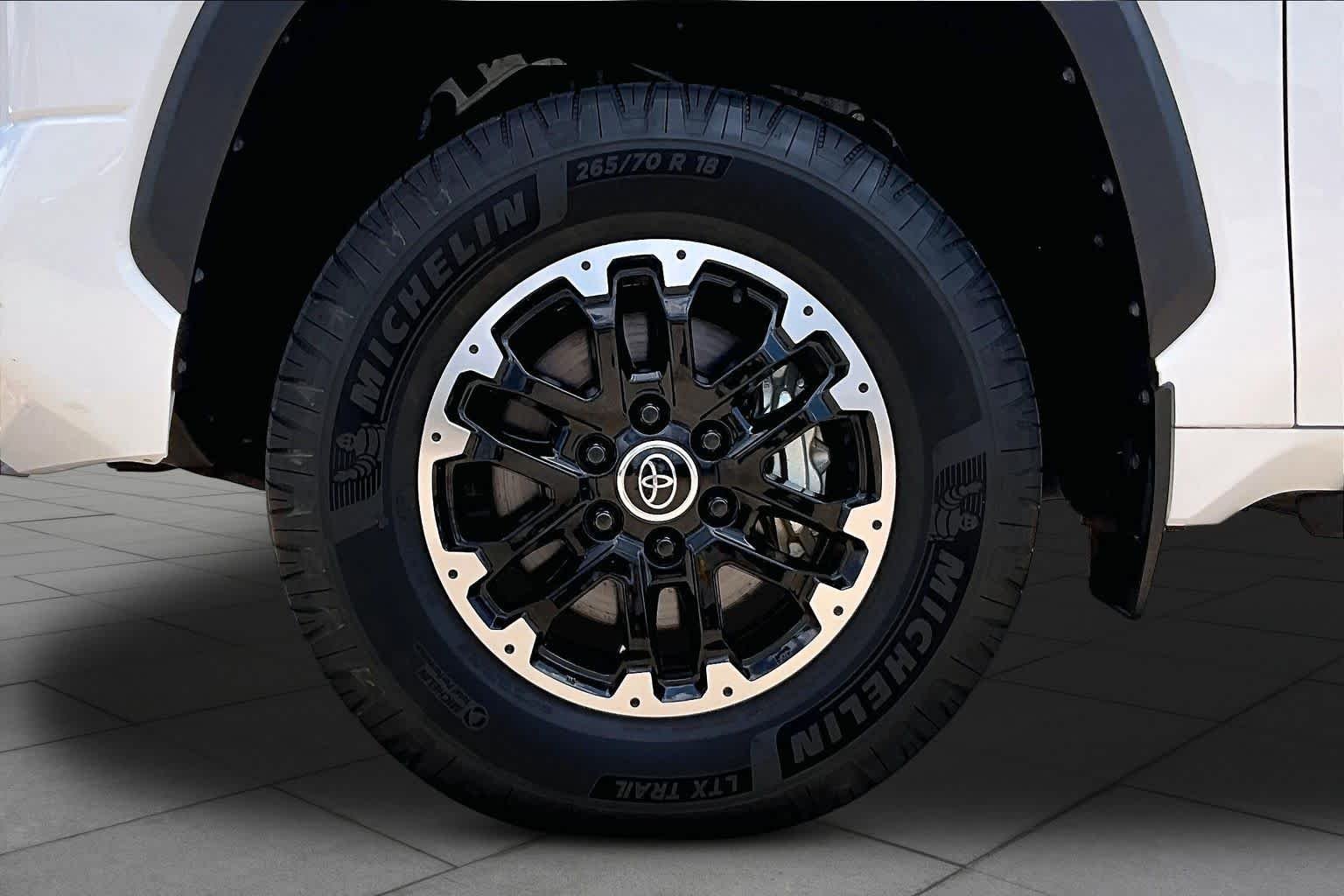 Used 2024 Ice Cap Toyota SR5 image 11