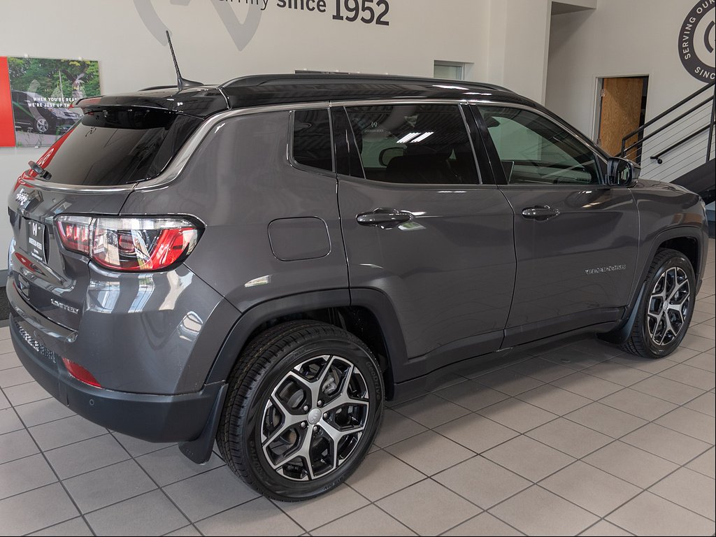 2024 Jeep Compass Limited - Photo 18