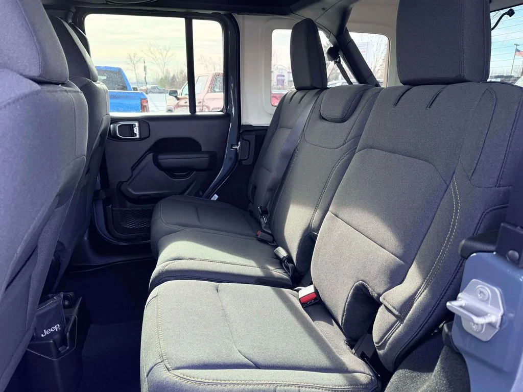 2026 Jeep Wrangler 4-Door Sport S - Photo 7