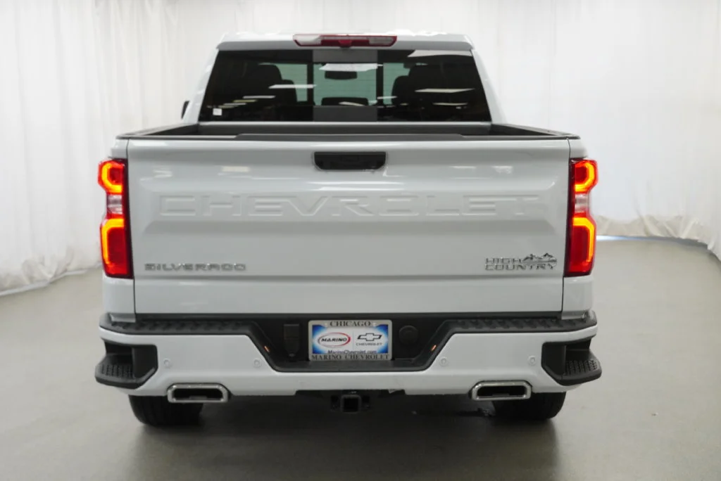 New 2026 Polar White Tricoat Chevrolet High Country image 36