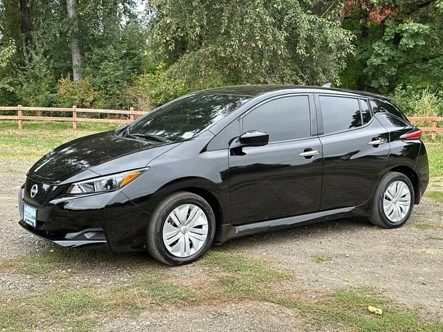 Used 2025 Super Black Nissan S image 5