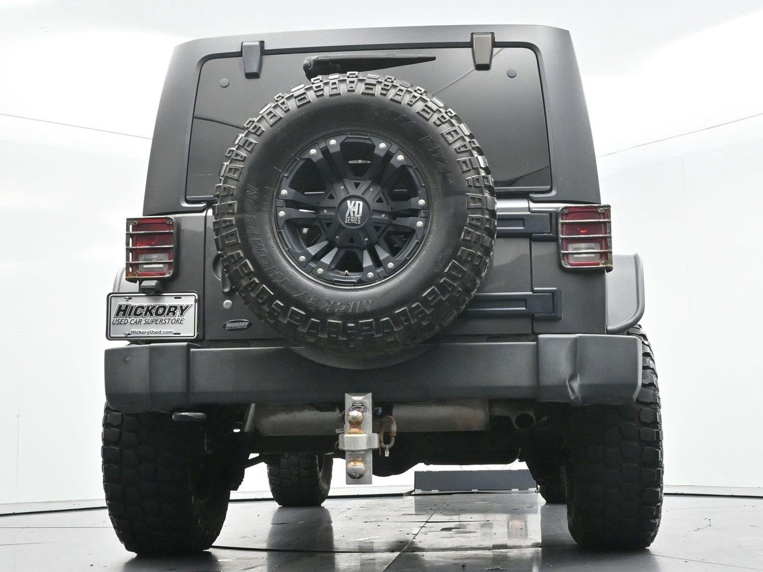 Used 2016 Granite Crystal Metallic Jeep Rubicon image 41