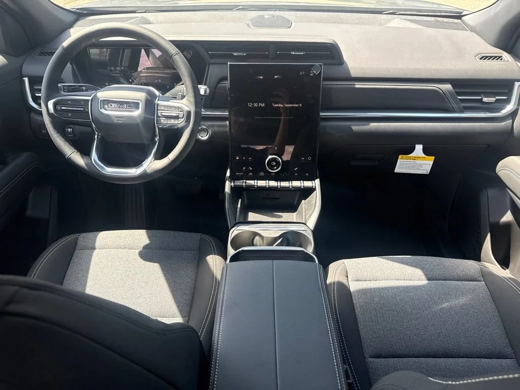 New 2027 Sterling Metallic GMC Elevation image 13