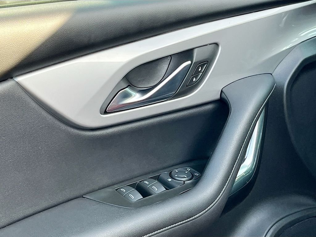 2022 Chevrolet Blazer 2LT - Photo 17