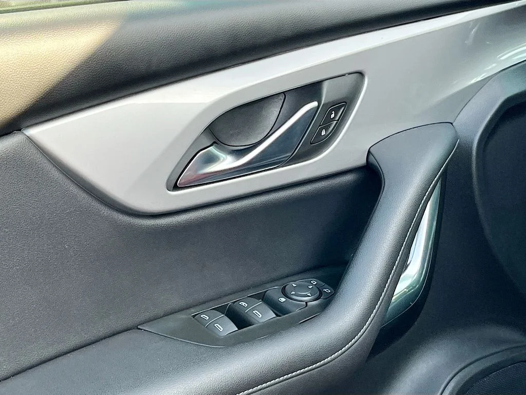 2022 Chevrolet Blazer 2LT - Photo 17