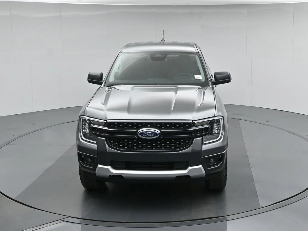 New 2026 Carbonized Gray Metallic Ford XLT image 34