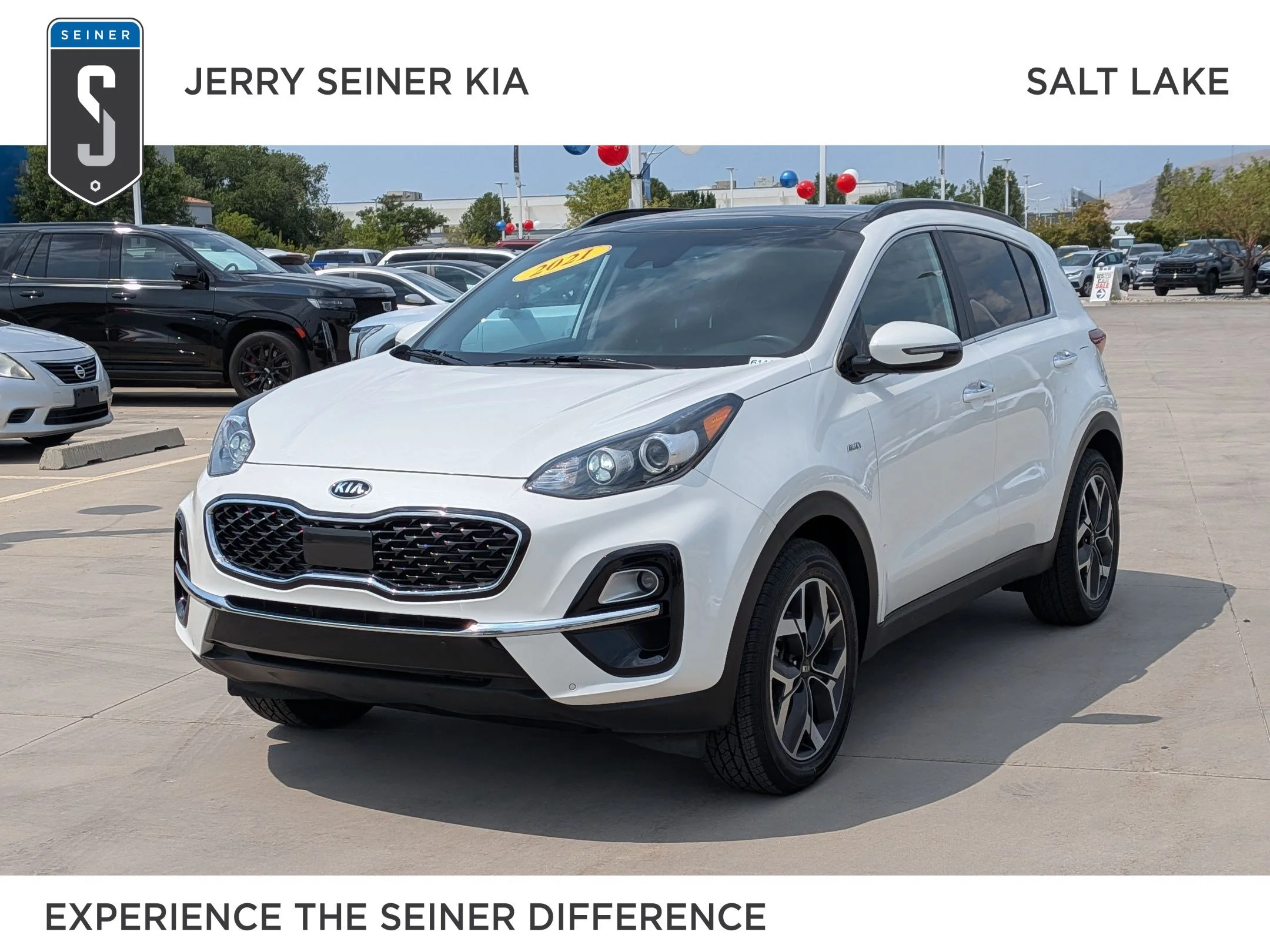 Used 2021 Snow White Pearl Kia EX image 1