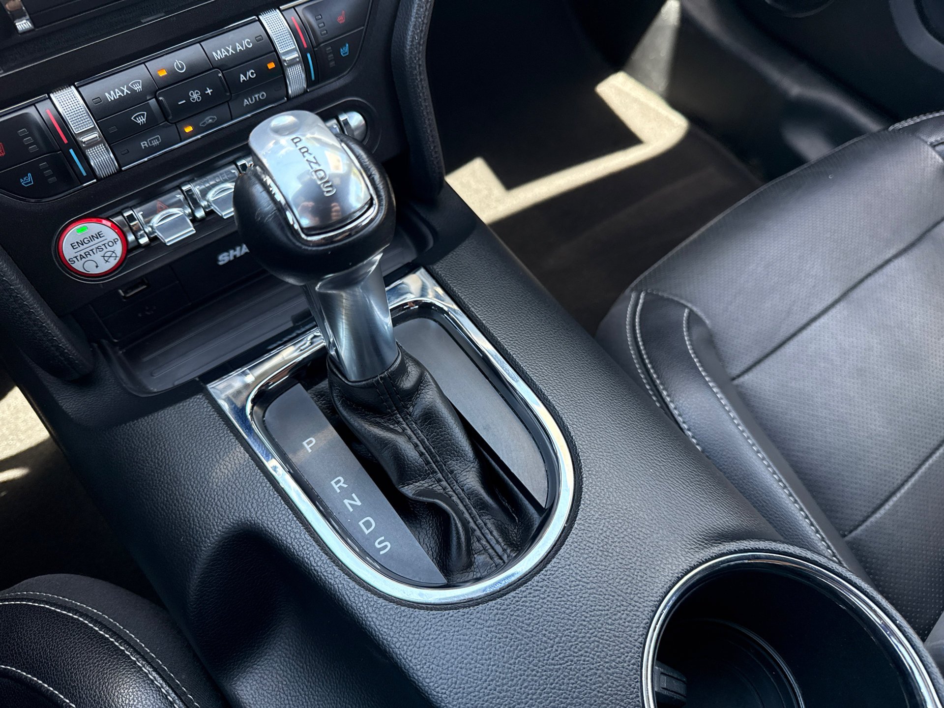 2016 Ford Mustang GT Premium - Photo 28
