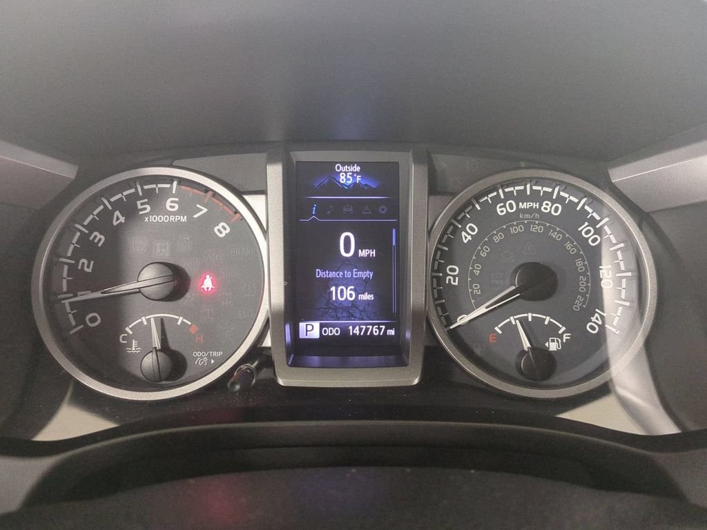 Used 2018 Gray Toyota SR5 image 31
