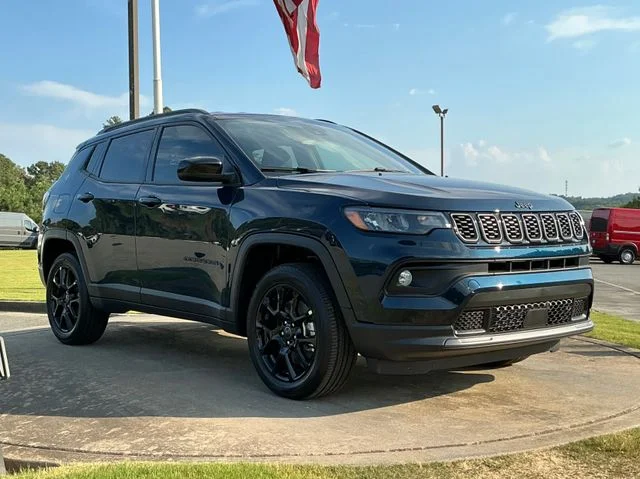 New 2026 Fathom Blue Pearl-Coat Exterior Paint Jeep Latitude image 1