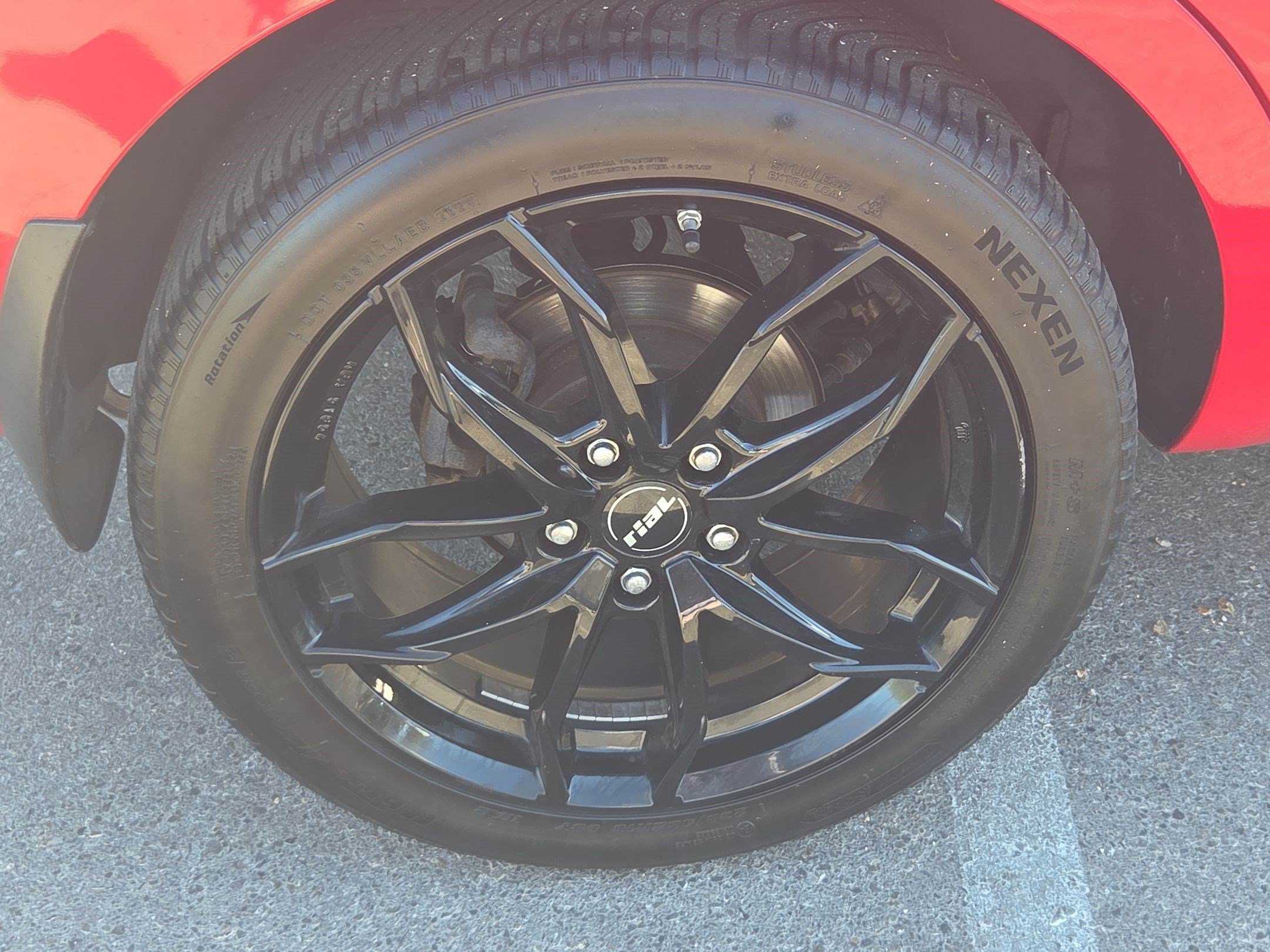 Used 2013 Molten Kia Base image 12