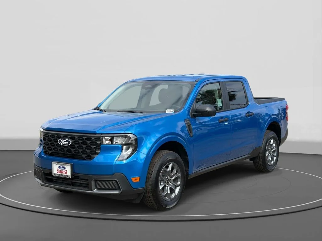 2025 Ford Maverick XLT AWD's photo