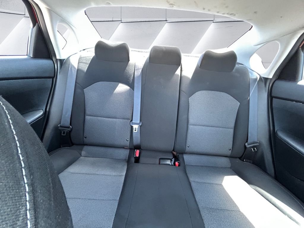 Used 2023 Red Kia LXS image 18