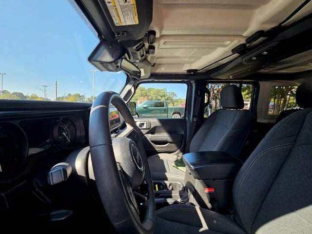 Used 2024 Gray Jeep Sport S 4xe image 9