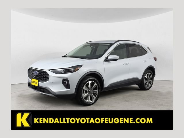 Pre-Owned 2025 Ford Escape Platinum AWD 4D Sport Utility