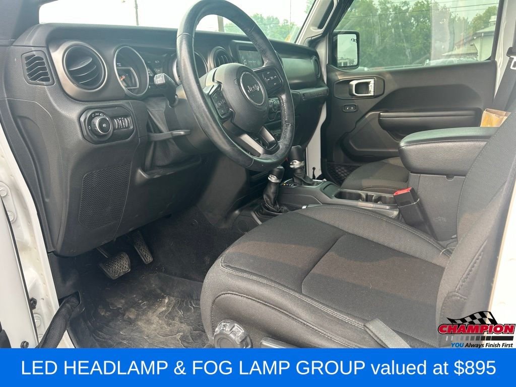 Used 2020 White Jeep Unlimited Sport S image 9