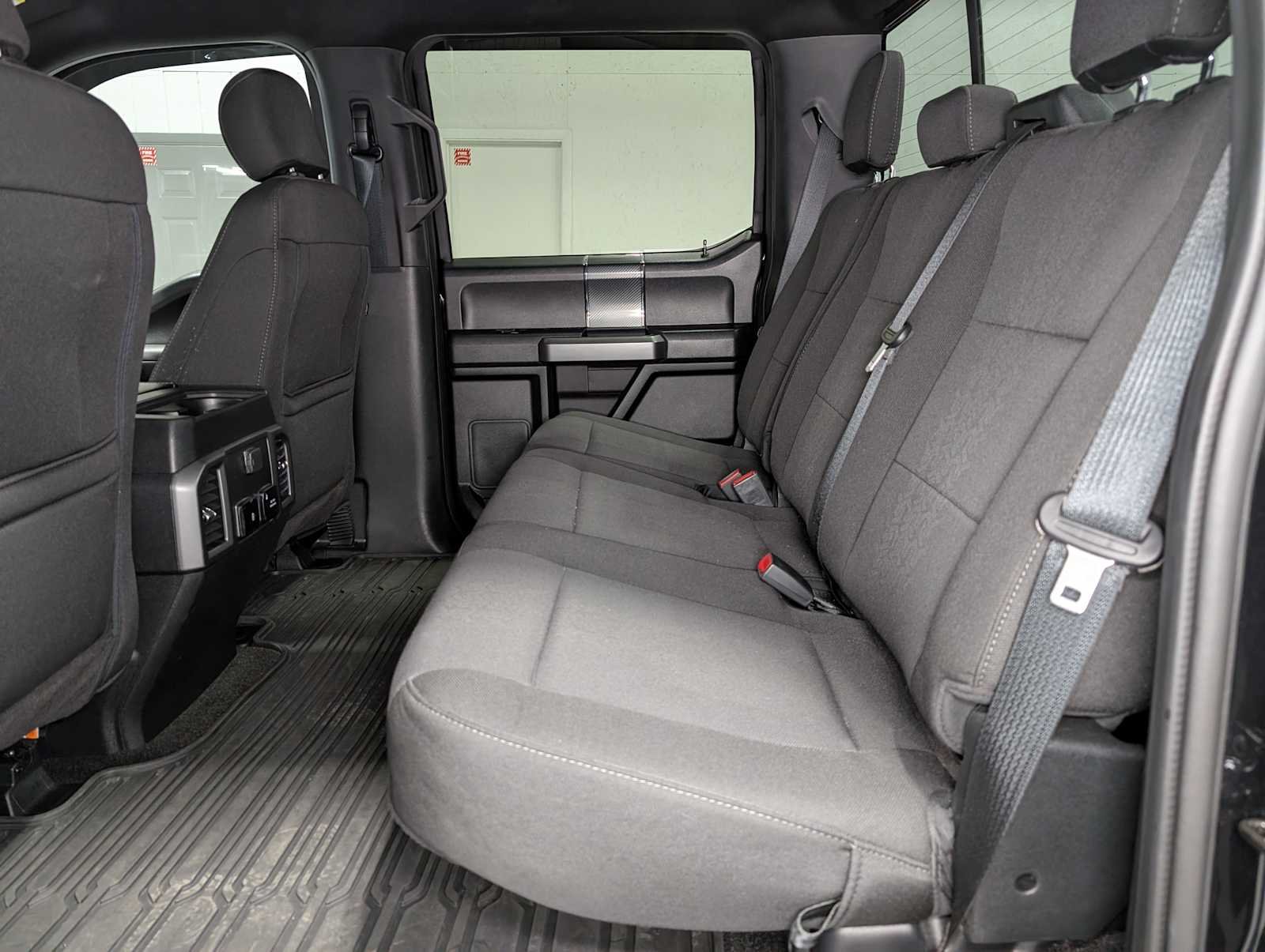 Used 2020 Agate Black Ford XLT image 23