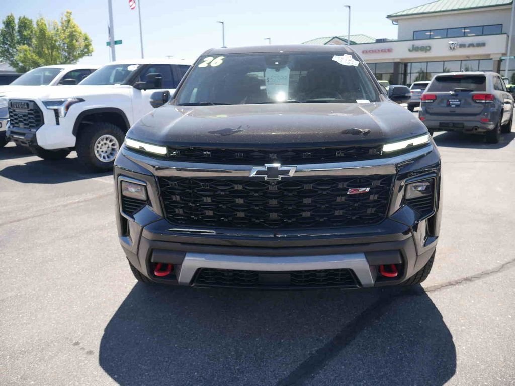 Used 2026  Chevrolet Z71 image 3