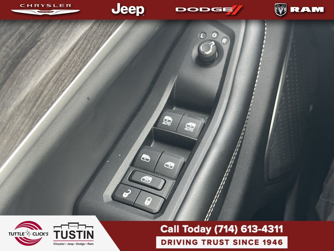 Used 2023 Baltic Gray Metallic Clearcoat Jeep 4DR 4WD image 25