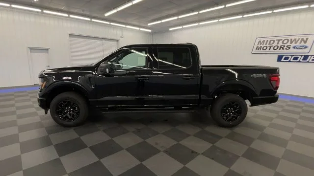 New 2026 Black Ford XLT image 5