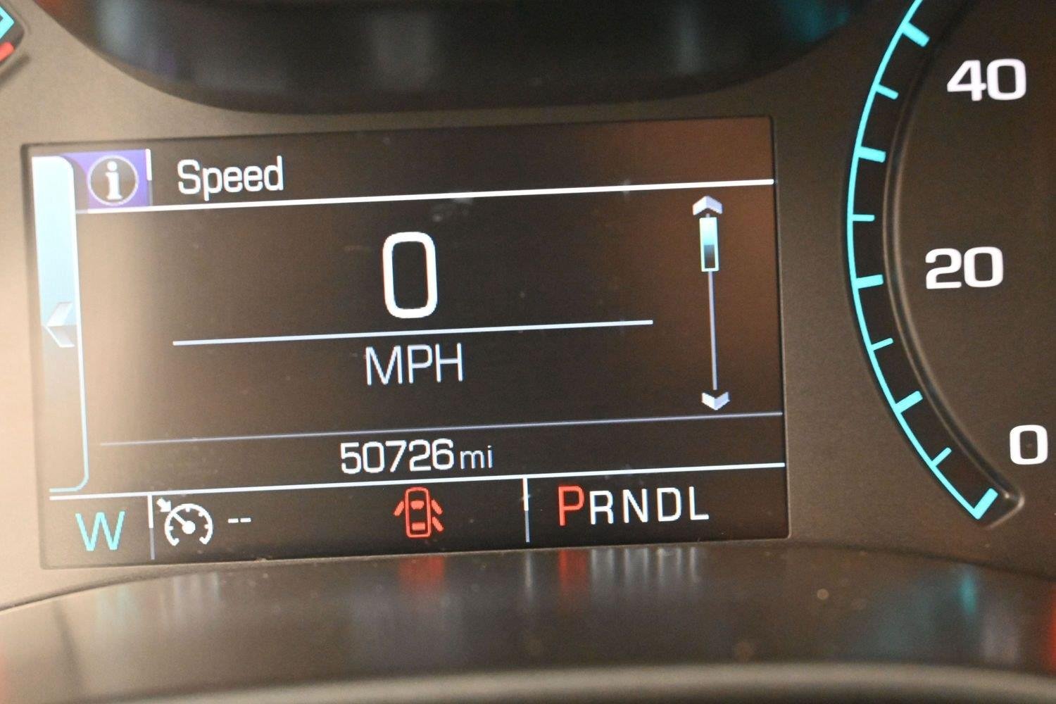 Used 2018 SILVER ICE METALLIC Chevrolet 4WD Z71 image 22