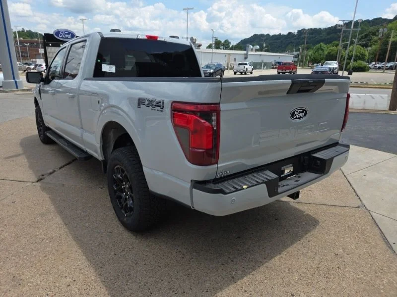 New 2026 Oxford White Ford F-250® XL image 5