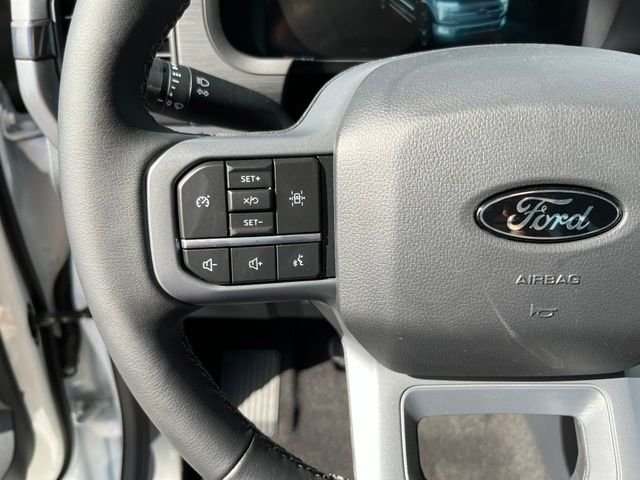 New 2026 Oxford White Ford XLT image 26