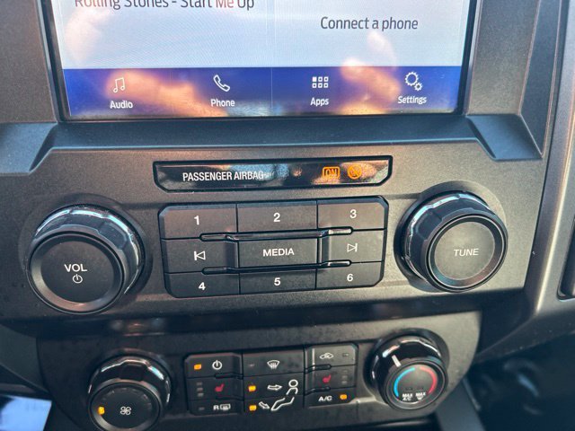 Used 2022 Silver Metallic Ford XLT image 23
