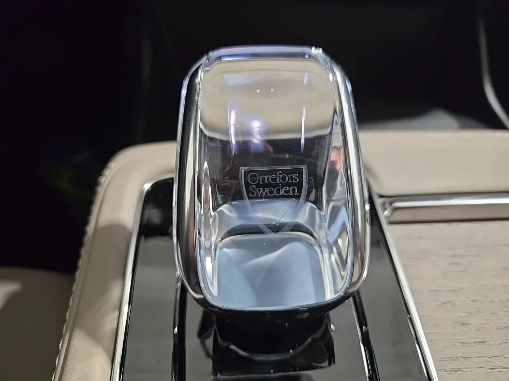 2026 Volvo XC90 Plus - Photo 16