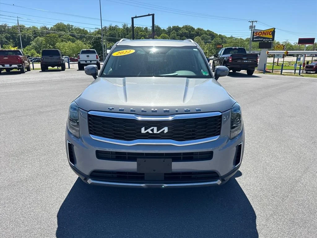 2022 Kia Telluride S - Photo 8