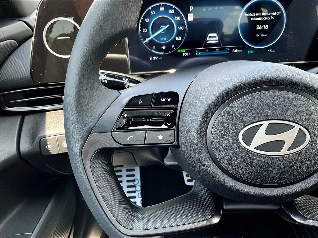 New 2026 Silver Hyundai SEL Sport image 18