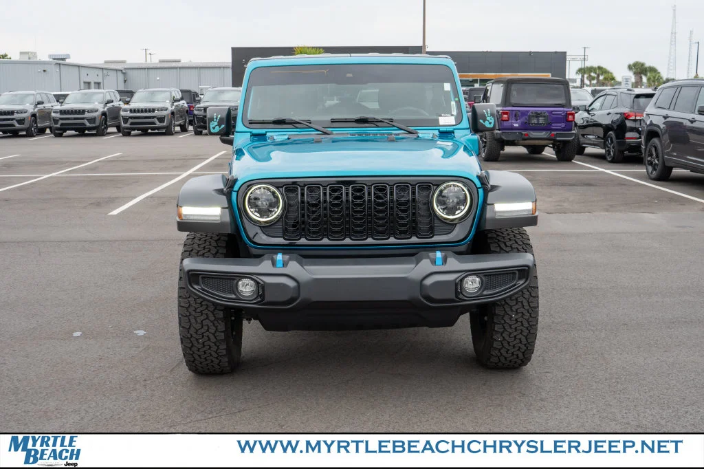 Used 2024 Bikini Pearl Coat Jeep Willys 4xe image 9