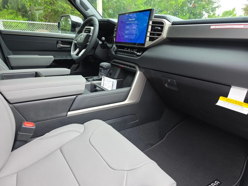2026 Toyota Tundra Limited - Photo 13