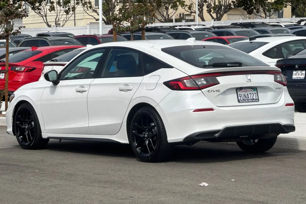 Certified Used 2025 Platinum White Pearl Honda Sport image 6