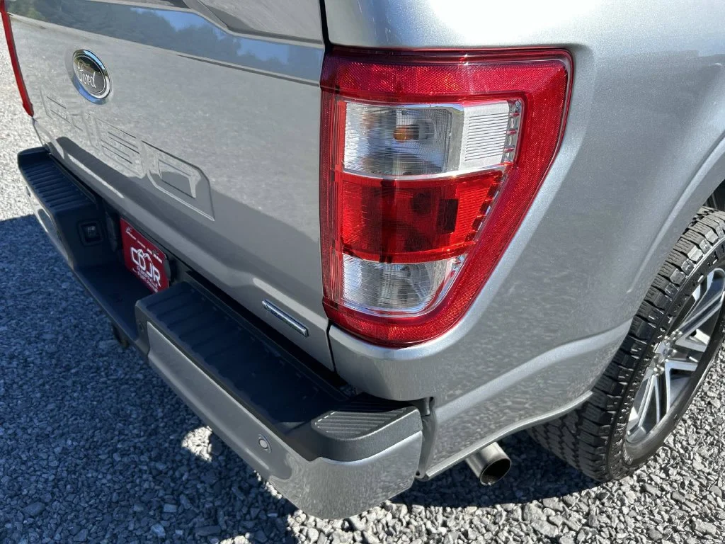 Used 2021 Silver Ford XL image 19