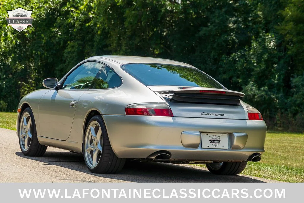 Used 2002 Silver Porsche Carrera image 106