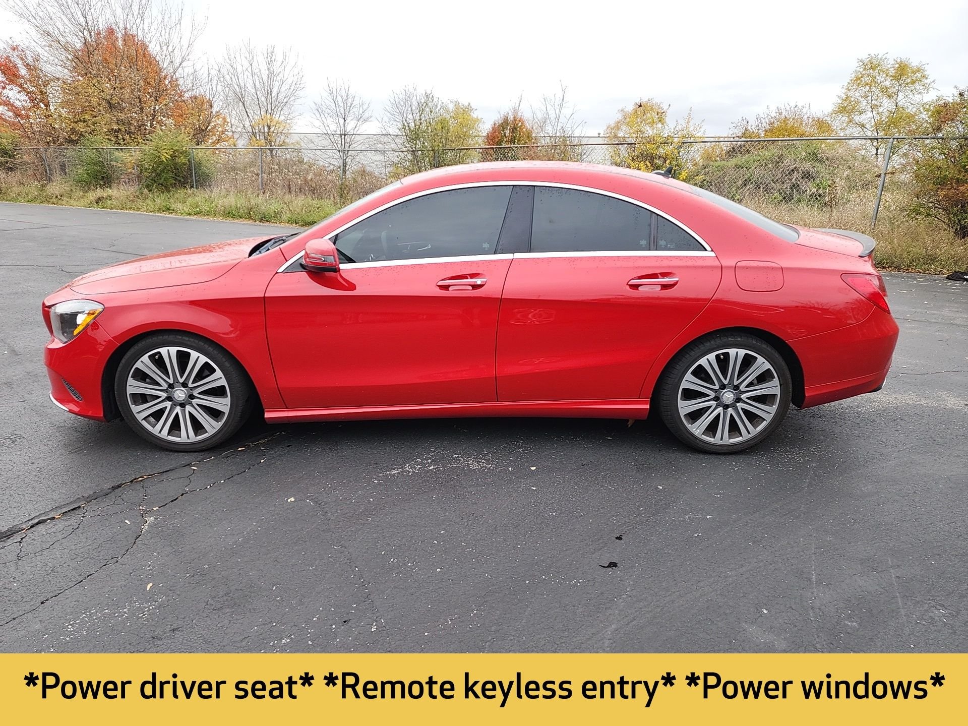 2017 Mercedes Benz CLA 250 4MATIC photo 4